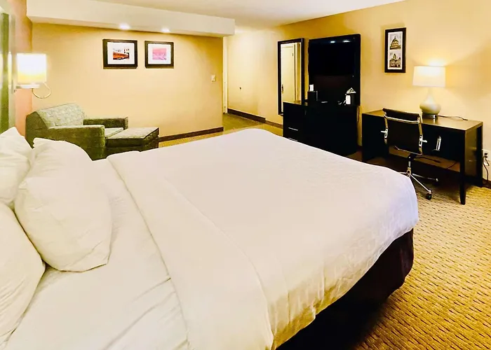 Clarion Inn & Suites